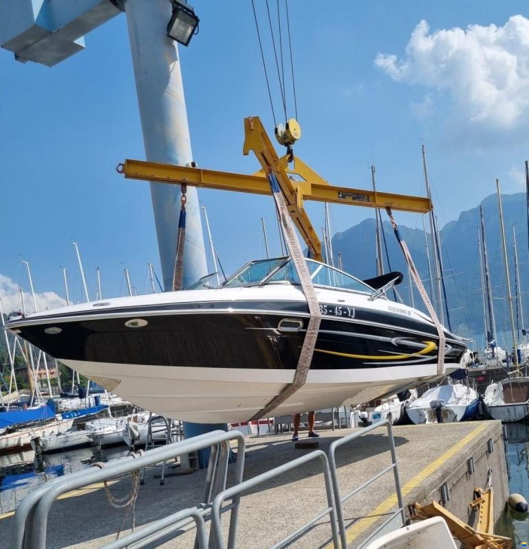 Four Winns 240 Horizon Bowrider