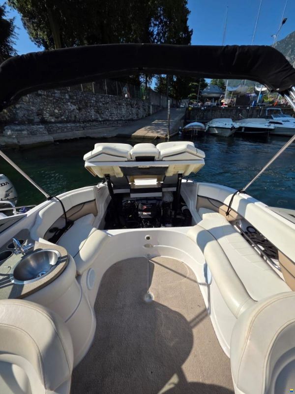 Four Winns 240 Horizon Bowrider