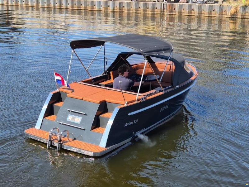 Maxima 630 Tender direct leverbaar!