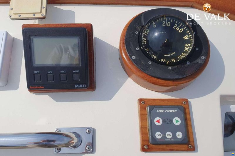 Grand Banks 32