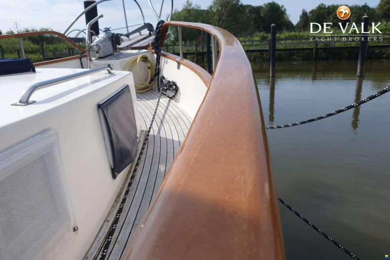 Grand Banks 32