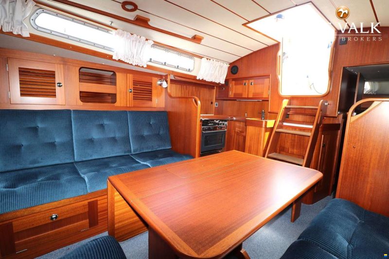 Hallberg-Rassy 36