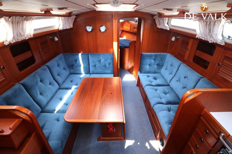 Hallberg-Rassy 36