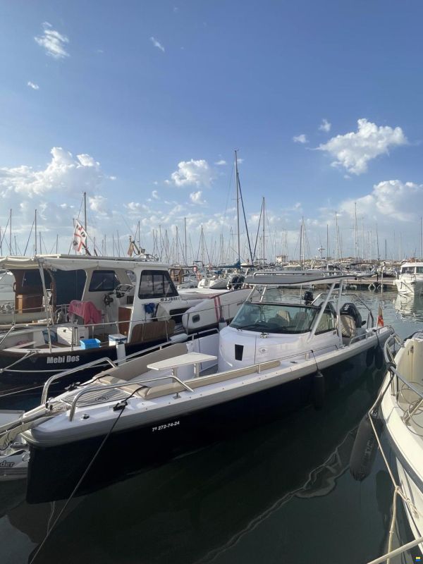 Axopar 28 T-TOP