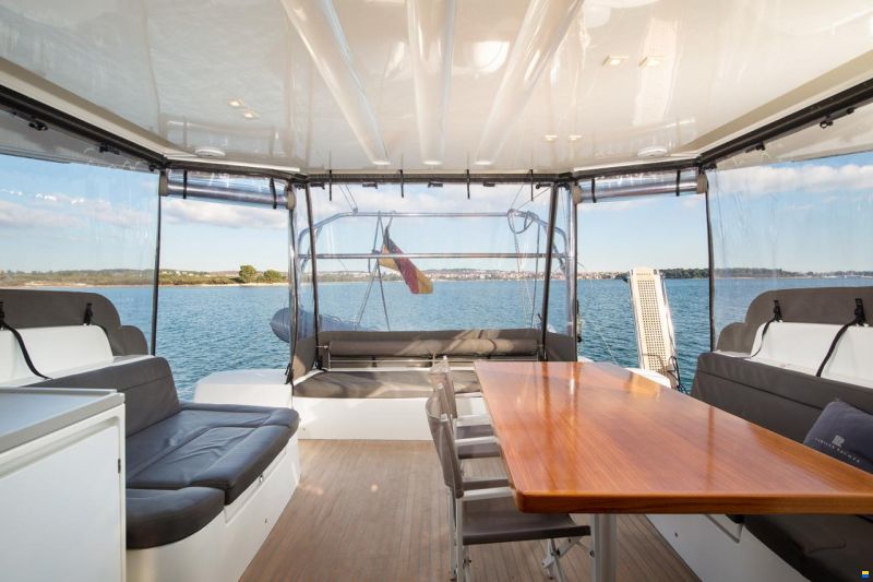 Lagoon 50