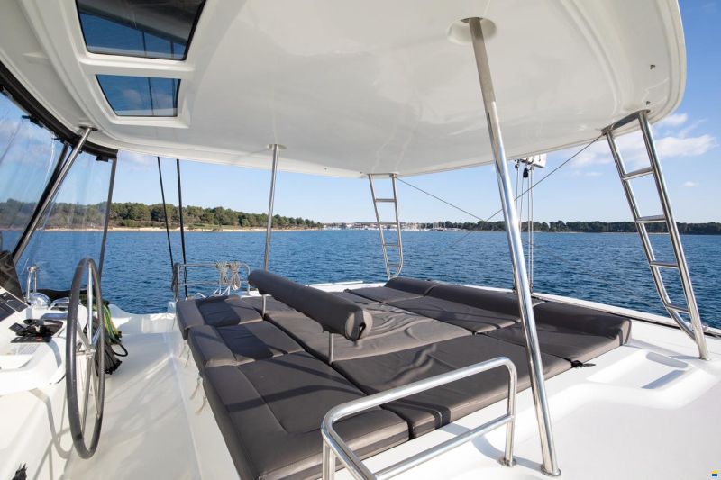 Lagoon 50
