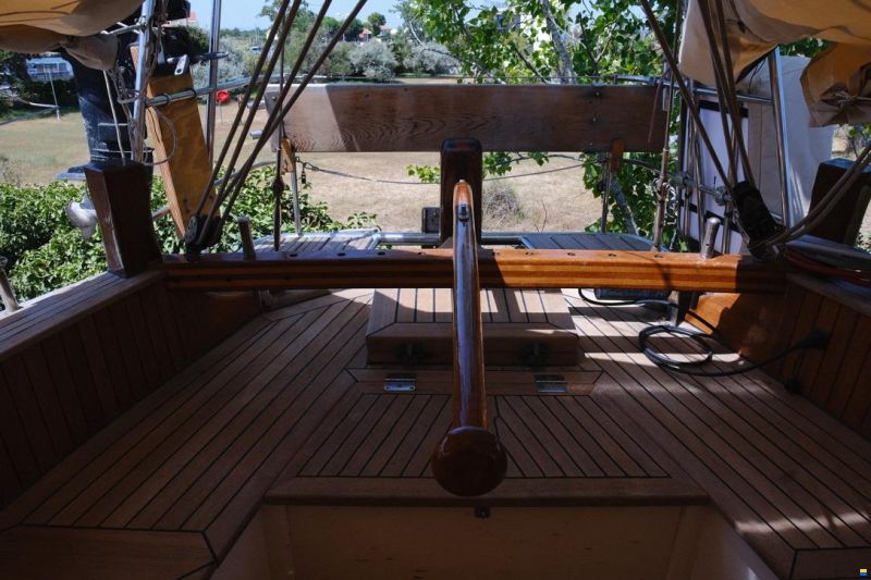 Globe 38