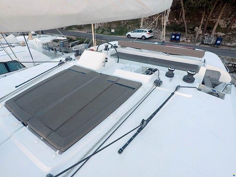 Lagoon 450 F