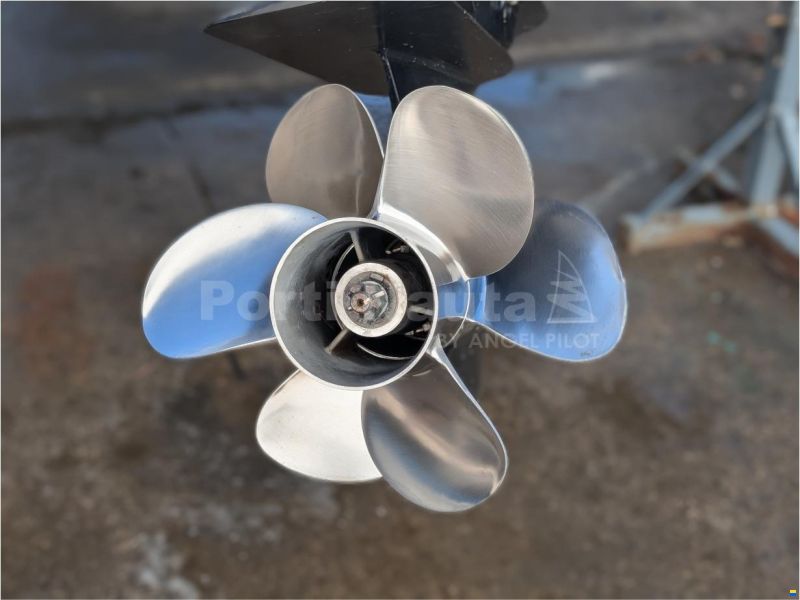 Beneteau Flyer 8.8 SpaceDeck