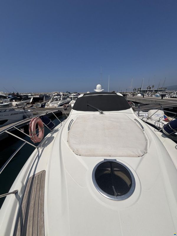 Cranchi Mediterranee 43HT