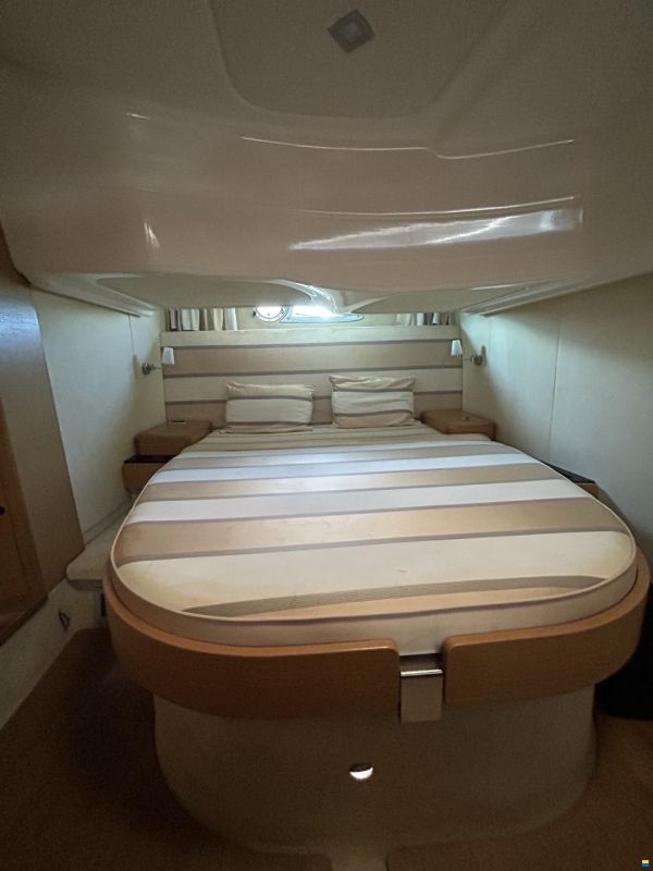 Cranchi Mediterranee 43HT