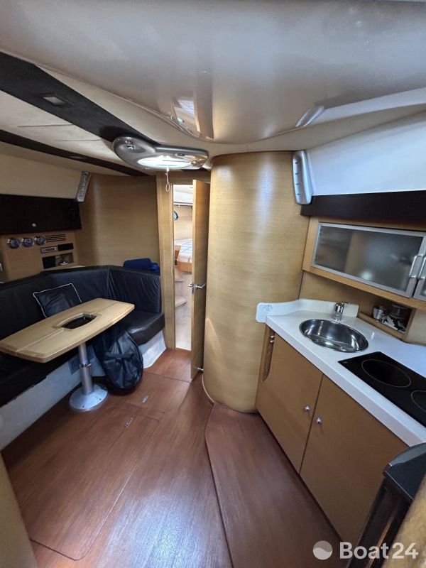 Cranchi Mediterranee 43HT