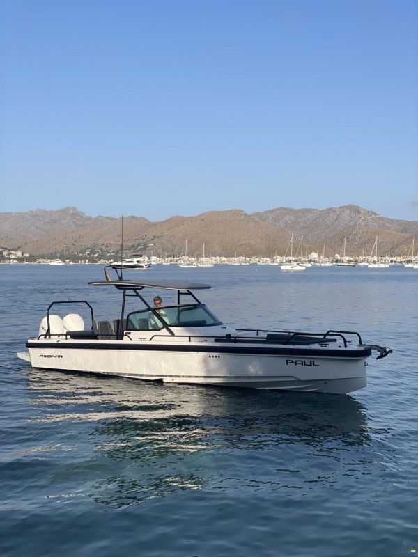 Axopar 28 T-TOP