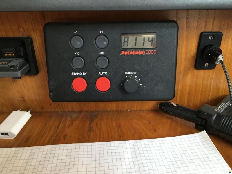 Beneteau Oceanis 390