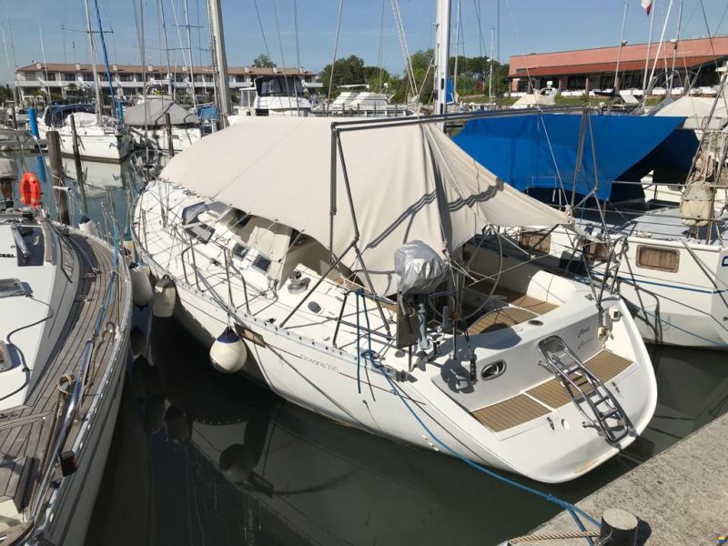 Beneteau Oceanis 390