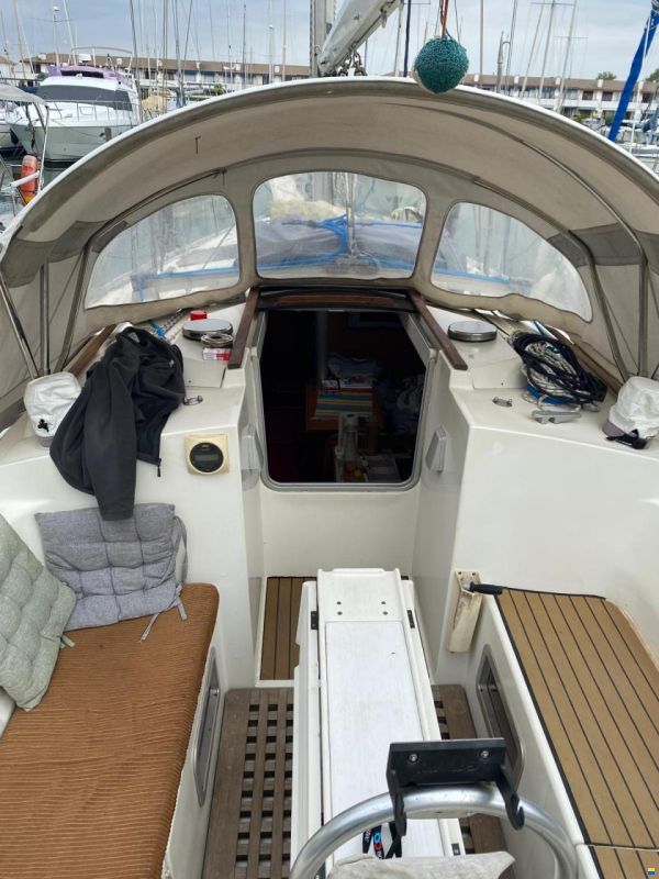 Beneteau Oceanis 390