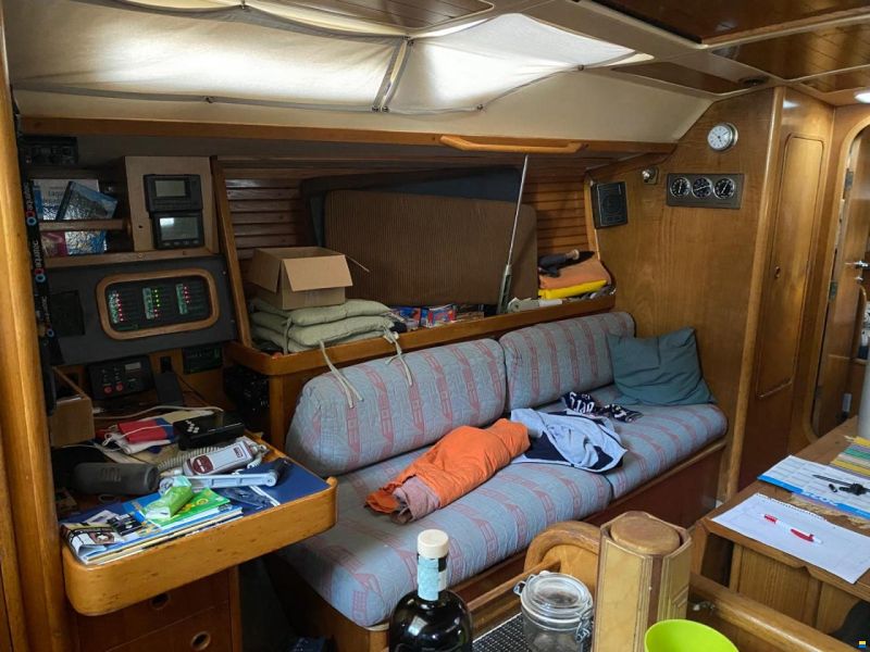 Beneteau Oceanis 390