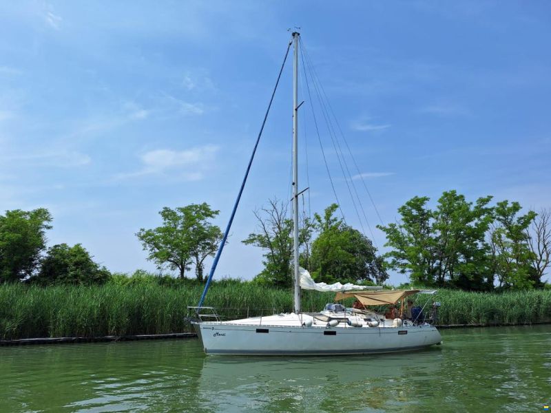Beneteau Oceanis 390