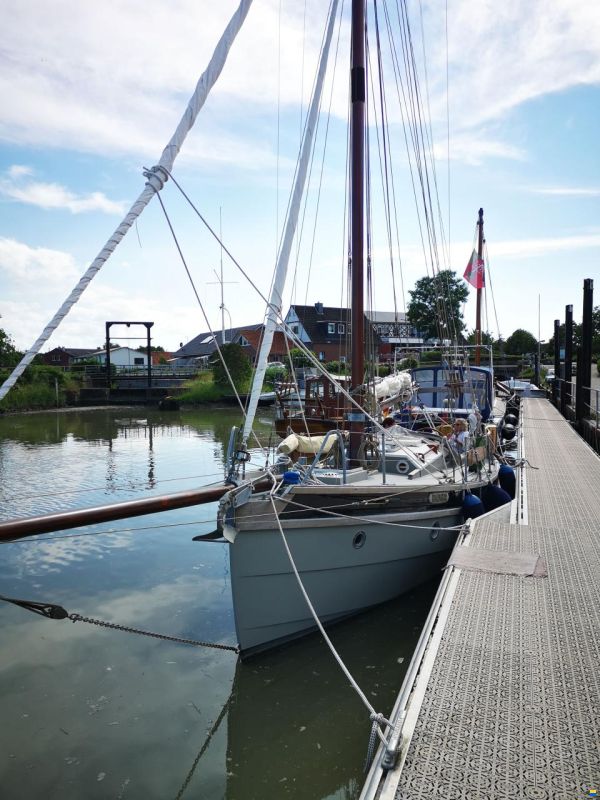 Cornish Crabbers Pilot Cutter 30