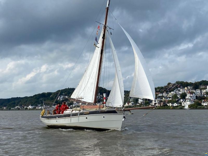 Cornish Crabbers Pilot Cutter 30