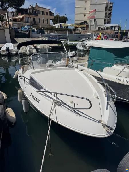 Quicksilver 635 WA