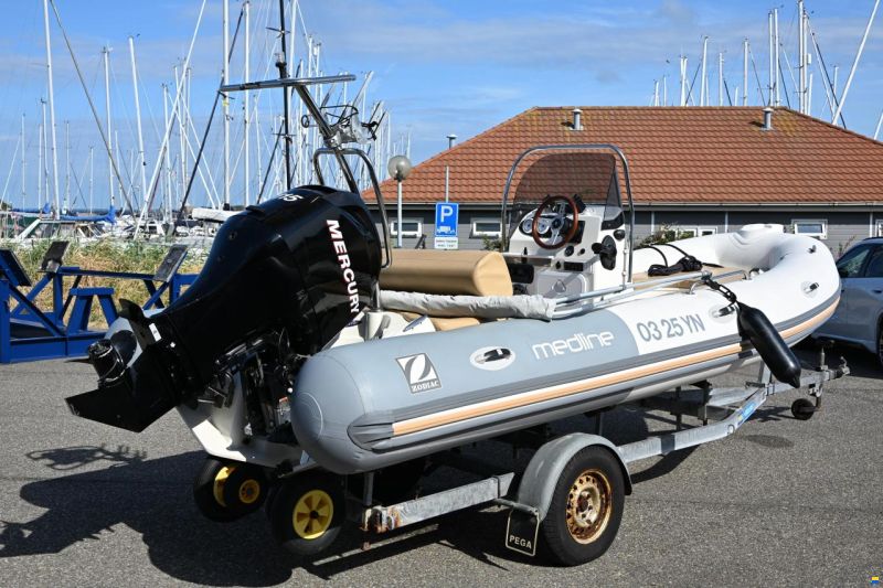 Zodiac Medline 550