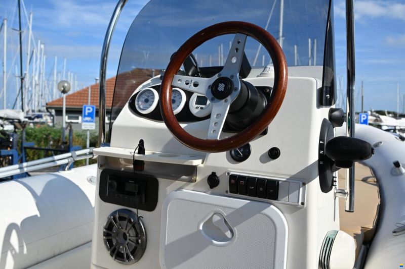 Zodiac Medline 550