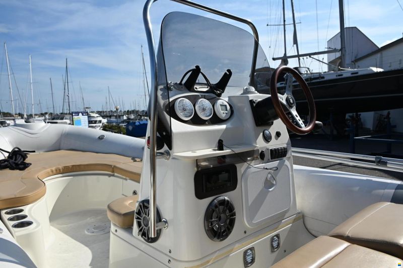 Zodiac Medline 550