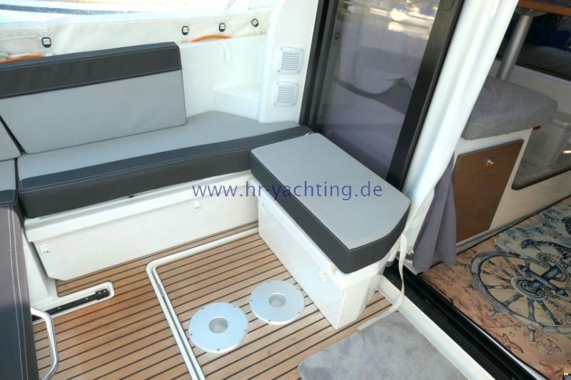 Jeanneau Merry Fisher 895