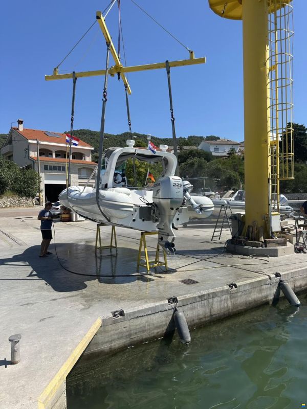 Mer Vista RIB 680 SE