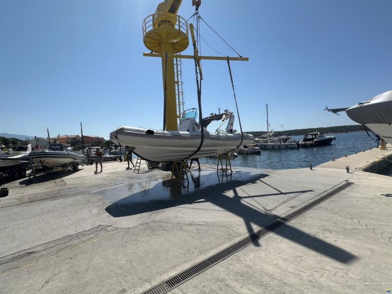 Mer Vista RIB 680 SE