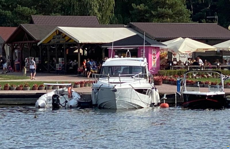 Jeanneau MERRY FISHER 795