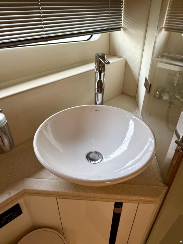 Sunseeker Portofino 40