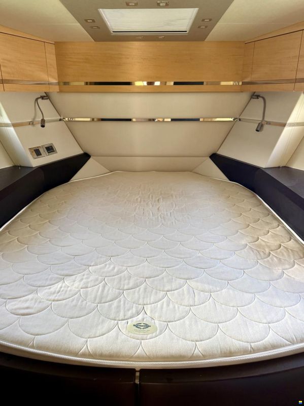 Sunseeker Portofino 40