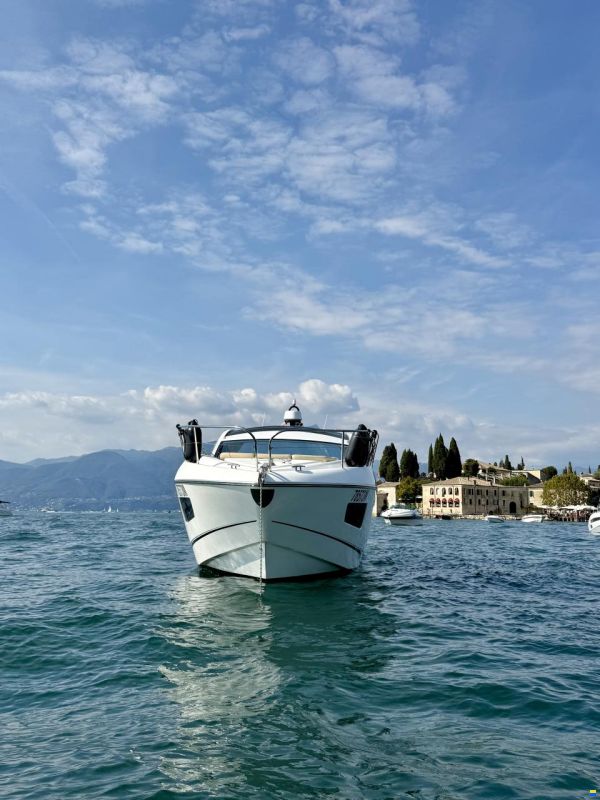 Sunseeker Portofino 40