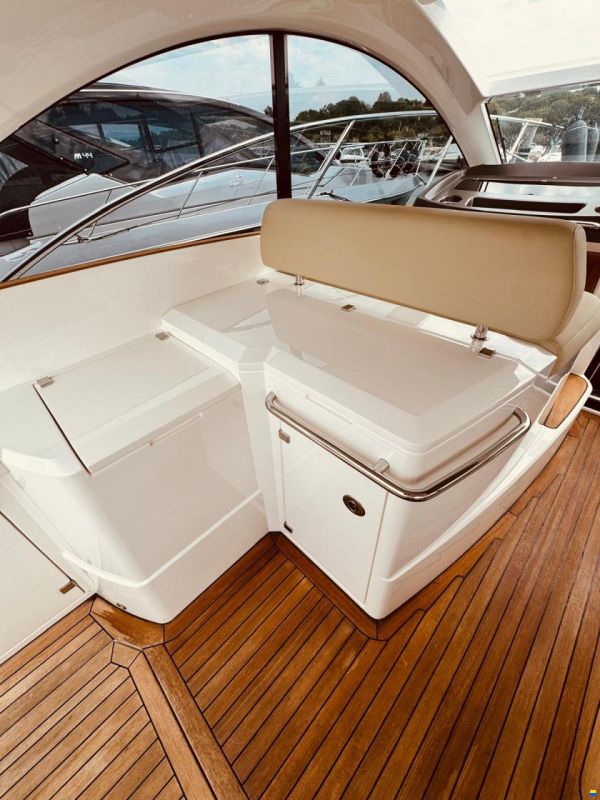 Sunseeker Portofino 40