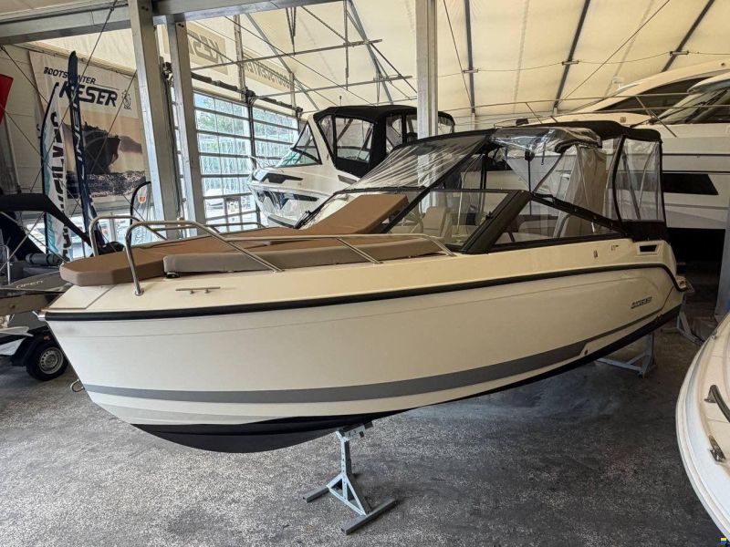 Quicksilver ACTIV 675 CRUISER