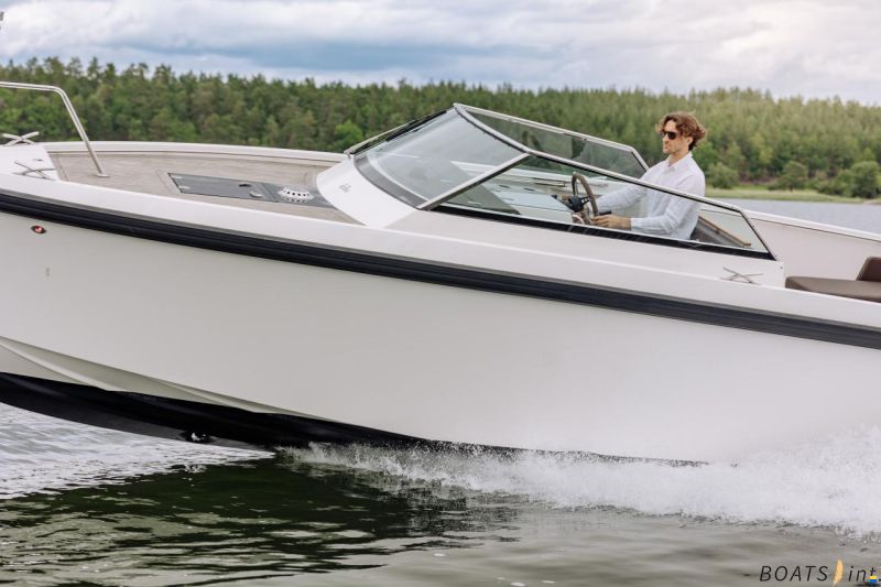 Delta Powerboats 26 Open