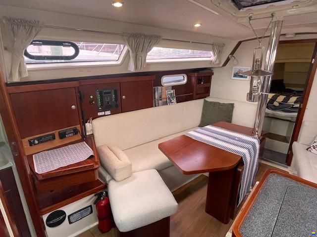 Hanse 320