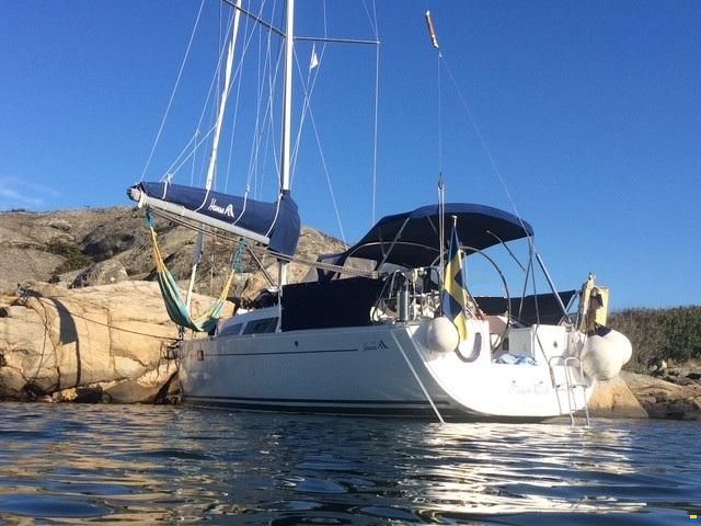 Hanse 320