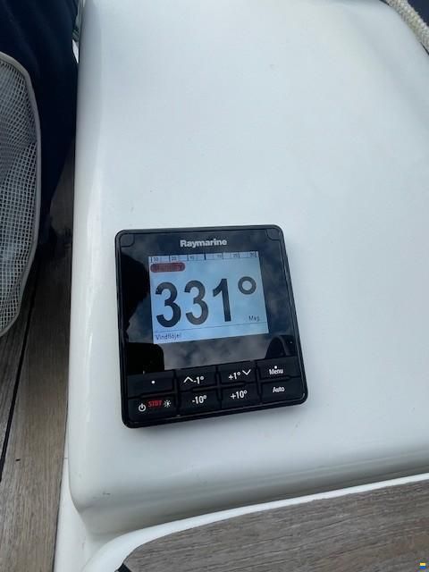 Hanse 320