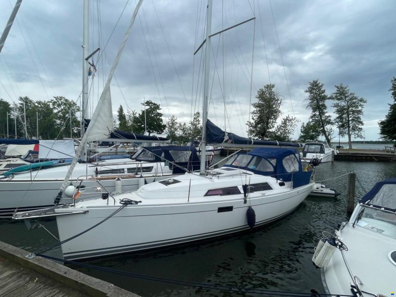 Hanse 320