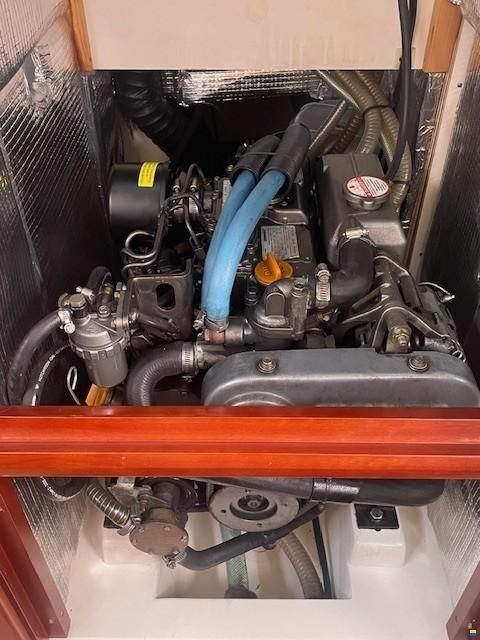 Hanse 320