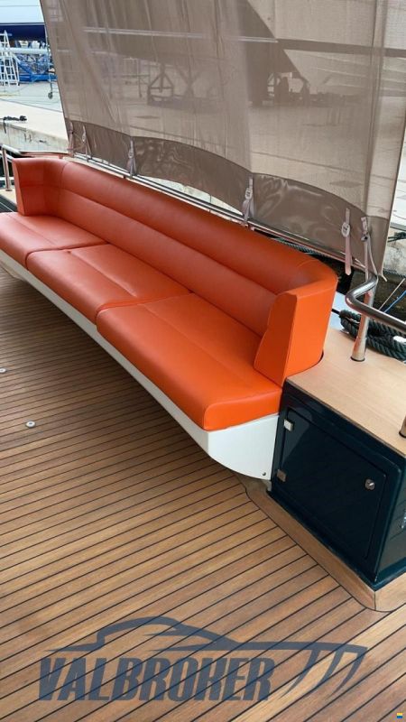 Riva 85 Opera