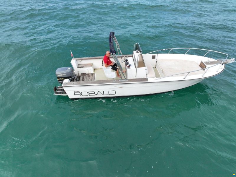 Robalo 25,20
