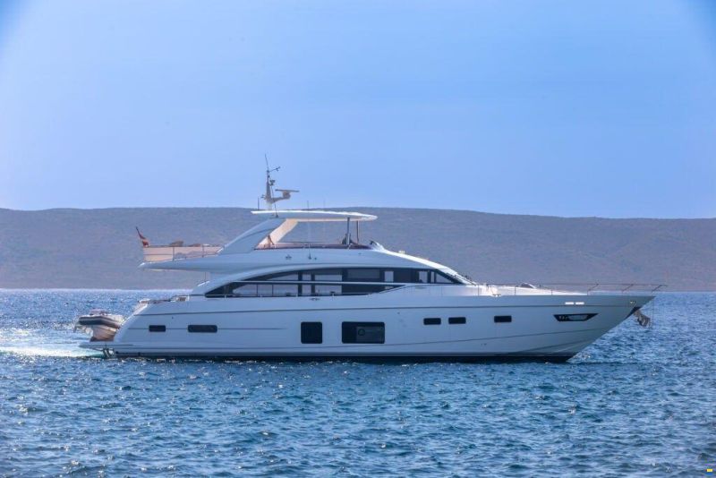 Princess y82