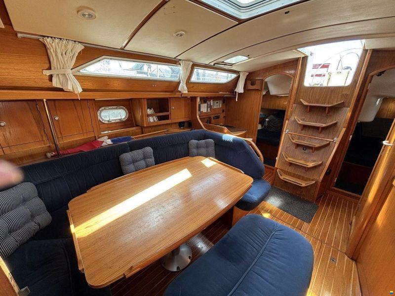 Jeanneau Sun Odyssey 37.1