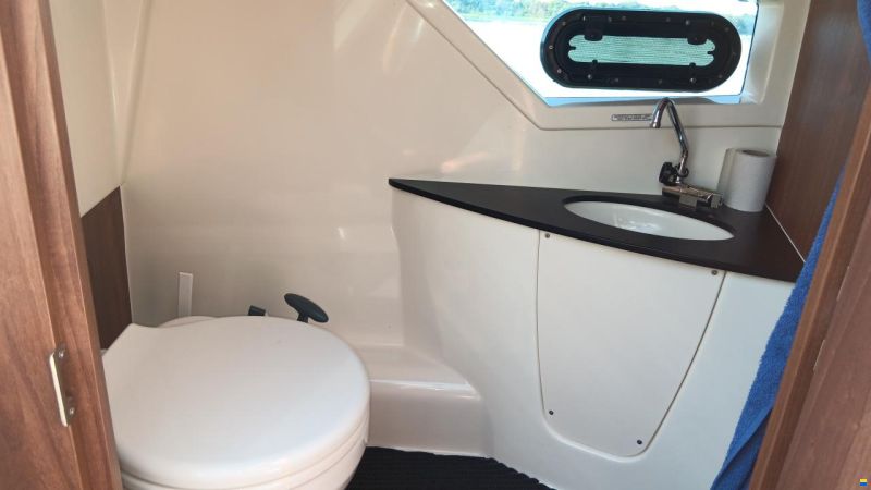 Quicksilver 805 Activ
