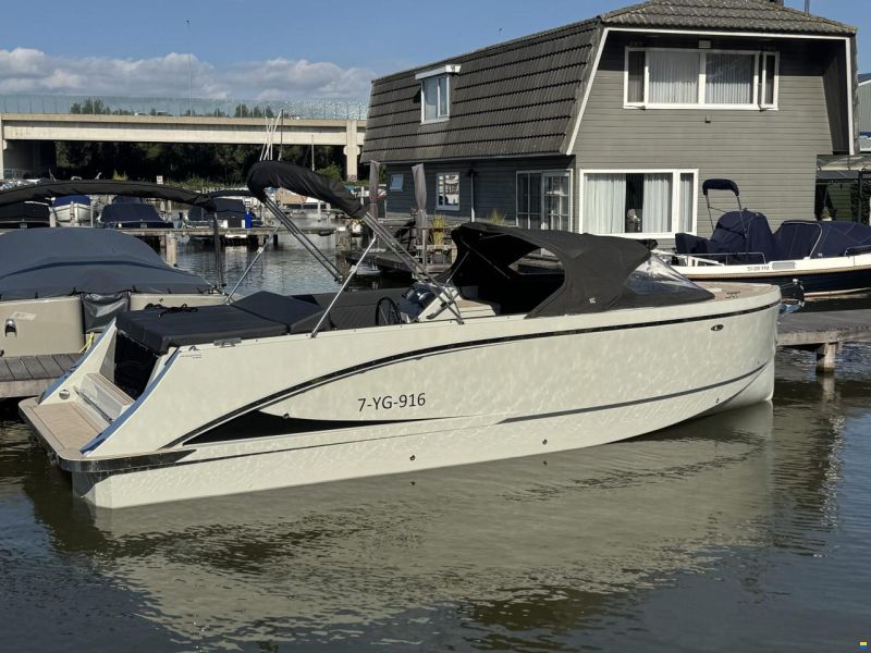 Maxima 740 (jong gebruikt)