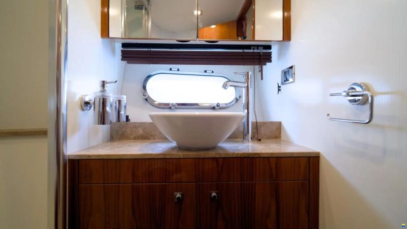 Sunseeker Manhattan 63